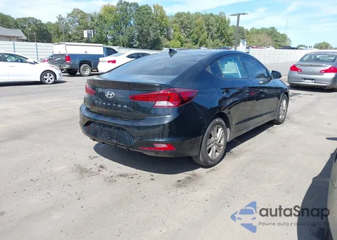 2019 Hyundai Elantra Sel z USA, uszkodzony, nr VIN 5NPD84LF3KH415840